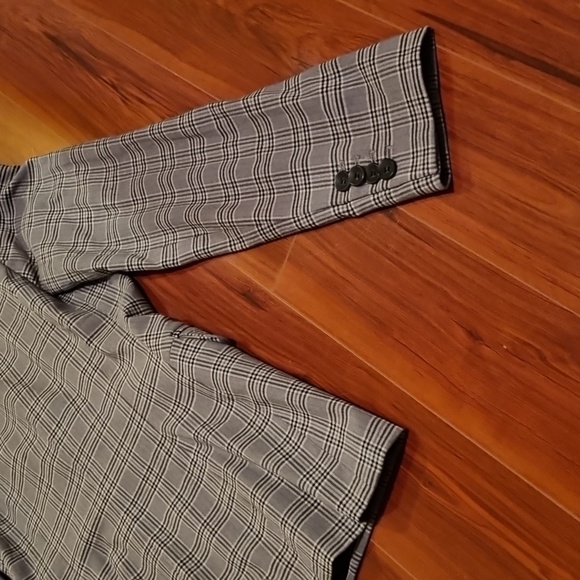 Treasure & Bond Plaid Blazer Gray Size Medium - Picture 9 of 16